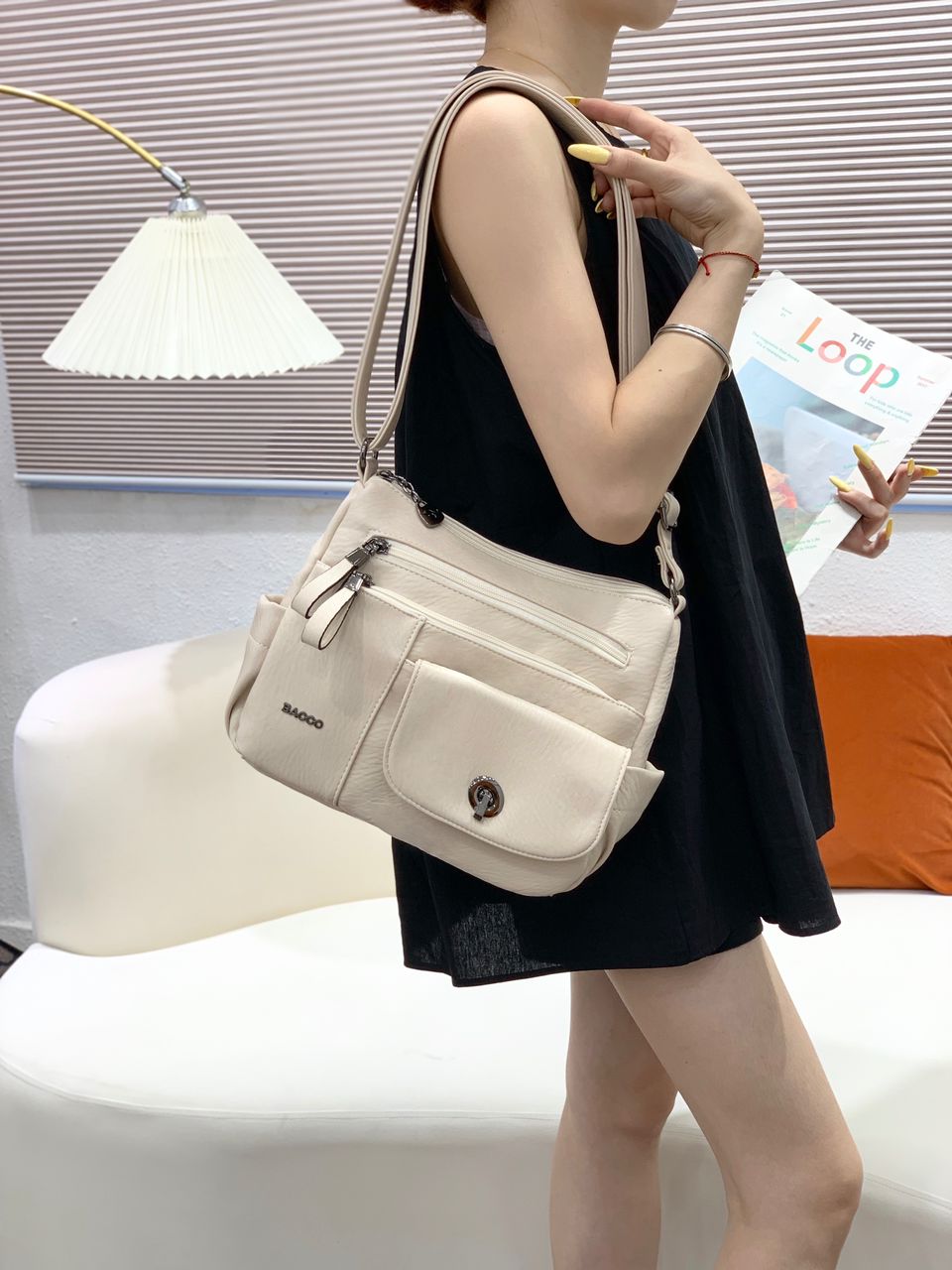 Luxury Multiple Compartment Structured Handbag For Female