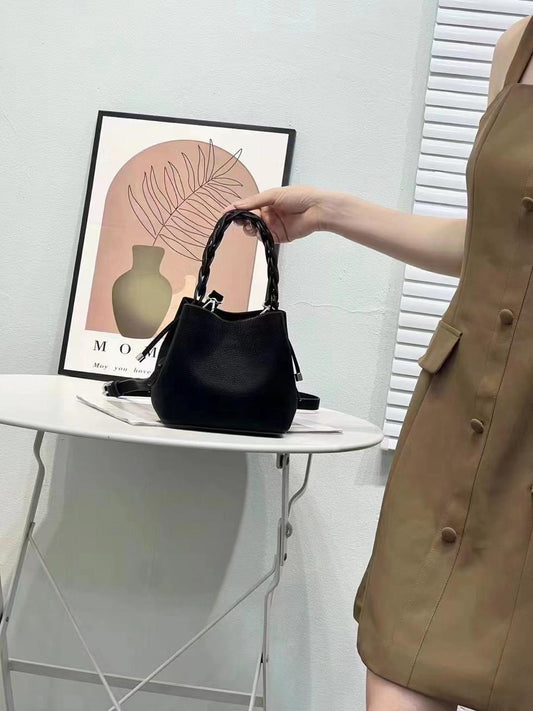 Luxury Leather Versatile Fashion Bucket Handbag For Female